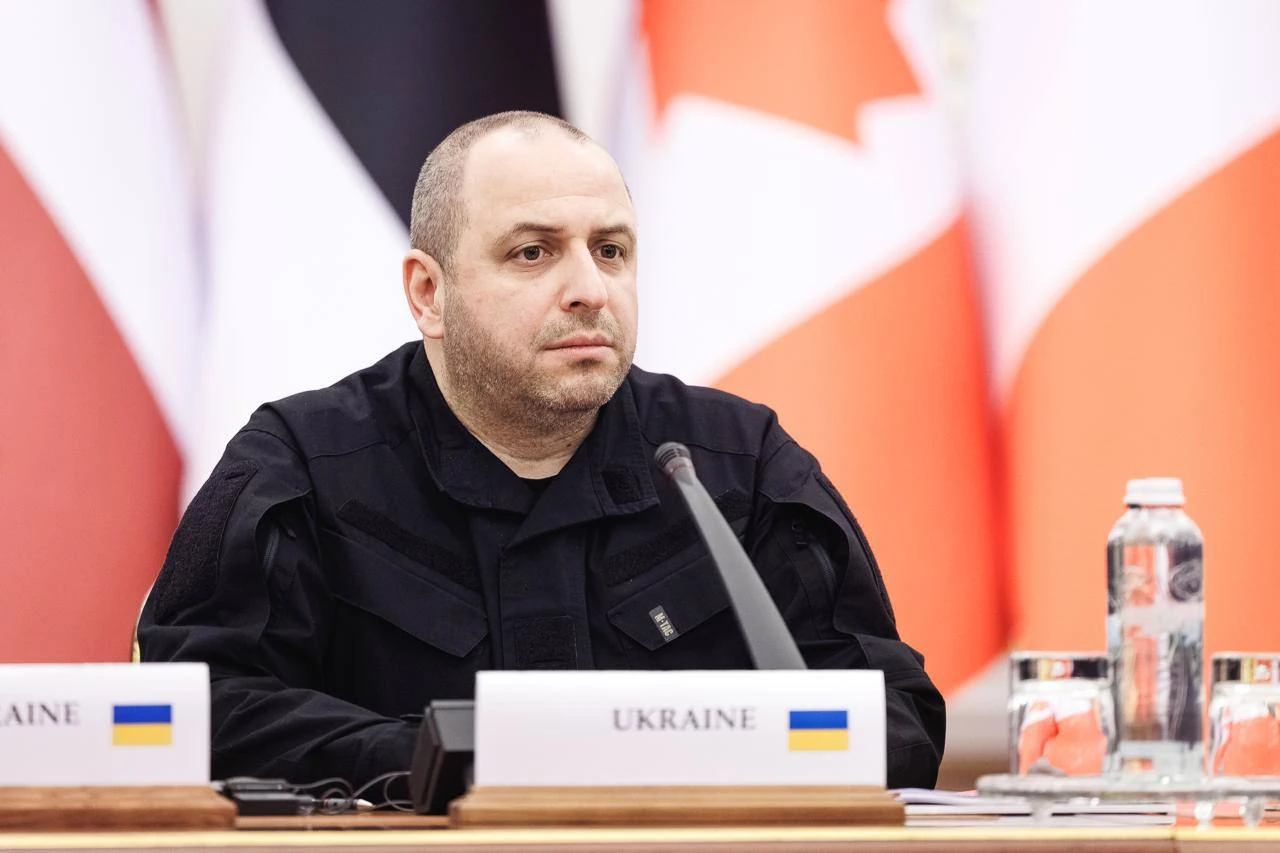 Зеленський 3 серпня змінив керівників РНБО і зовнішньої розвідки та скликав спецзасідання