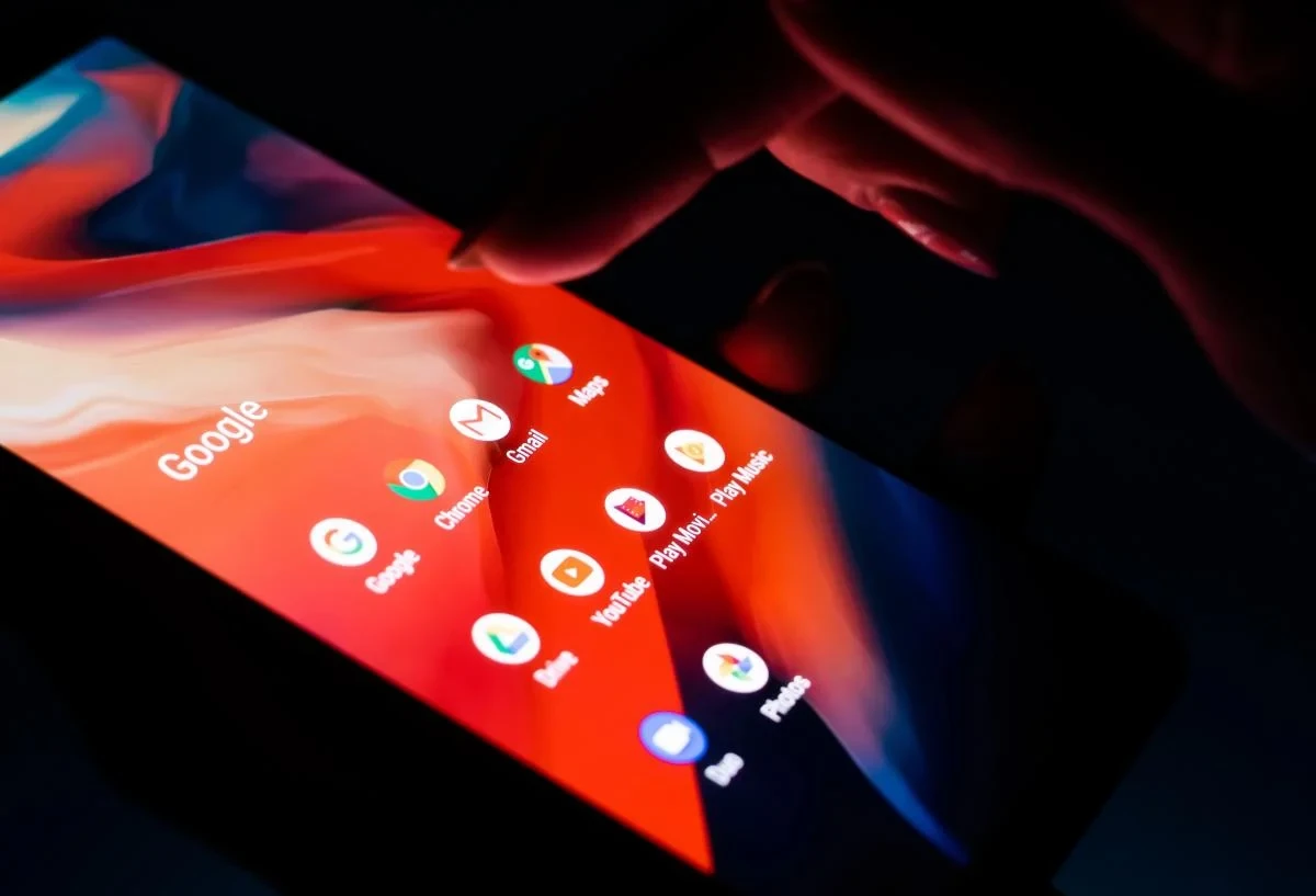 Як Google пов’язує номер смартфона з профілями Android