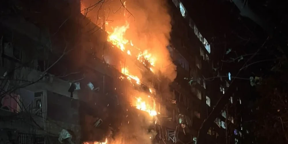 Ракетний удар по Києву 13 жовтня — влучання в ТЕЦ-4 і пожежі в Деснянському районі